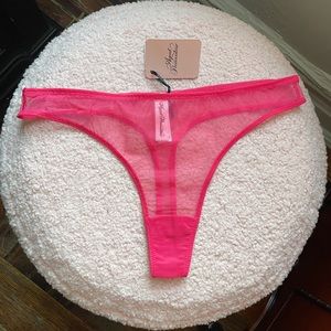 Agent provocateur Lucky Brazilian Neón pink thong